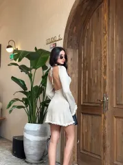Sırt Pencereli Mini Triko Elbise - Beyaz
