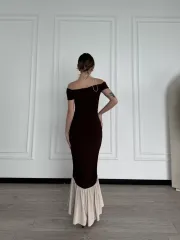 Striptiz Omuzlu Uzun Elbise- Kahve