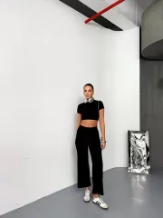 Osy Modal Yumuşak Dokulu Kumaş Kısa Kollu Crop Alt ispanyol Paça Pantalon ikili Takım - Siyah