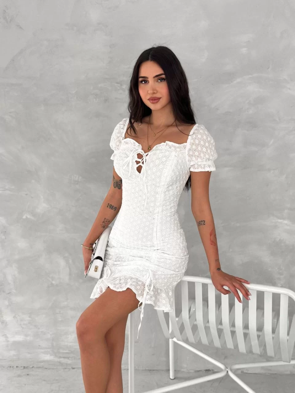 Göğüs Bağlamalı Mini Elbise - Beyaz