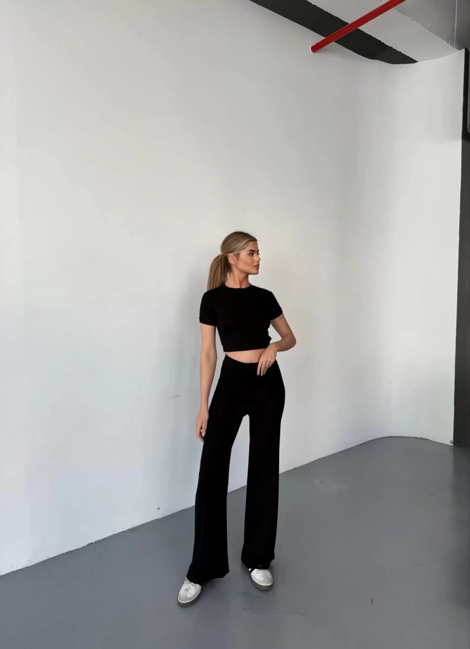 Osy Modal Yumuşak Dokulu Kumaş Kısa Kollu Crop Rahat Pantalon ikili Takım - Siyah