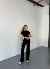 Osy Modal Yumuşak Dokulu Kumaş Kısa Kollu Crop Rahat Pantalon ikili Takım - Siyah