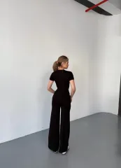 Osy Modal Yumuşak Dokulu Kumaş Kısa Kollu Crop Rahat Pantalon ikili Takım - Siyah