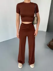 Osy Modal Yumuşak Dokulu Kumaş Kısa Kollu Crop Rahat Pantalon ikili Takım - Kahverengi