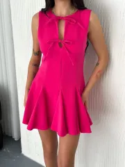 Göğüs Bağlamalı Kolsuz Mini Boy Elbise - Pembe