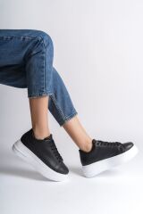 BIANA Bağcıklı Ortopedik Taban Kadın Sneaker Spor Ayakkabı  BT - Siyah