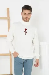 Unisex Yarım Boğazlı Baskılı Dokuma Triko - Beyaz