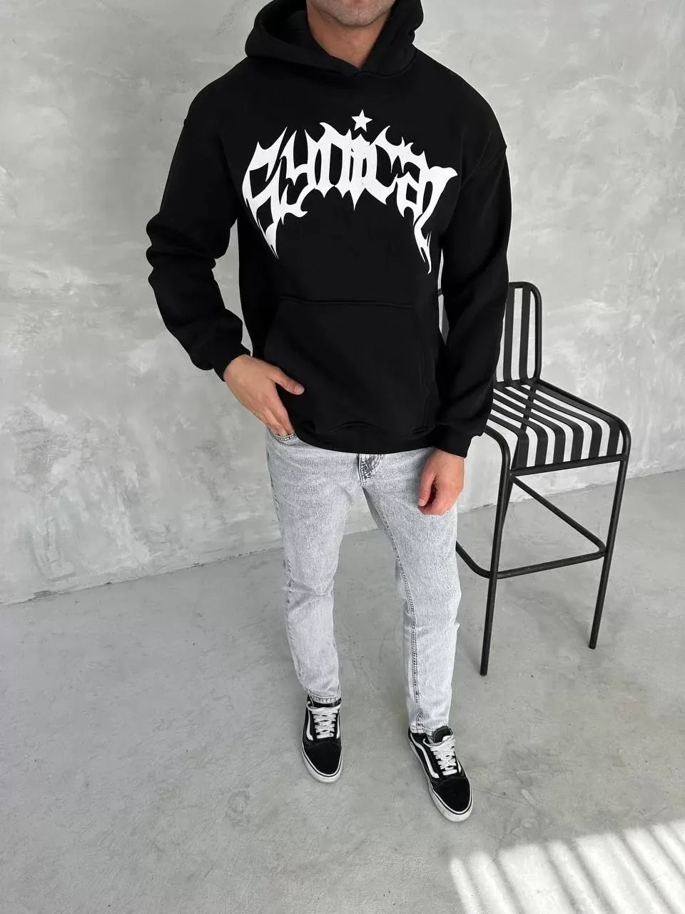 Unisex Üç İplik Kapüşonlu Baskılı SweatShirt - Siyah
