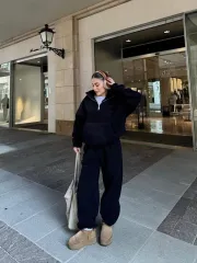 Kalın Polar Yakalı Fermuarlı Sweat Pantalonlu Takım - Siyah
